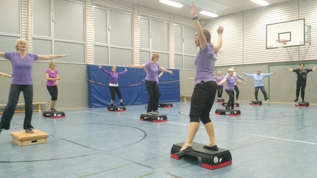 Pilates frauen kennenlernen